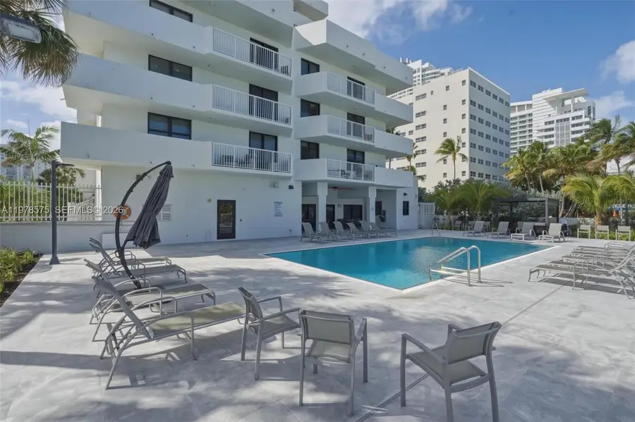 4301 Collins Ave #201, Miami Beach, FL 33140 - #2