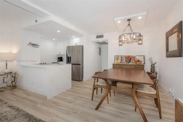 300 SW 134th Way #212E, Pembroke Pines, FL 33027