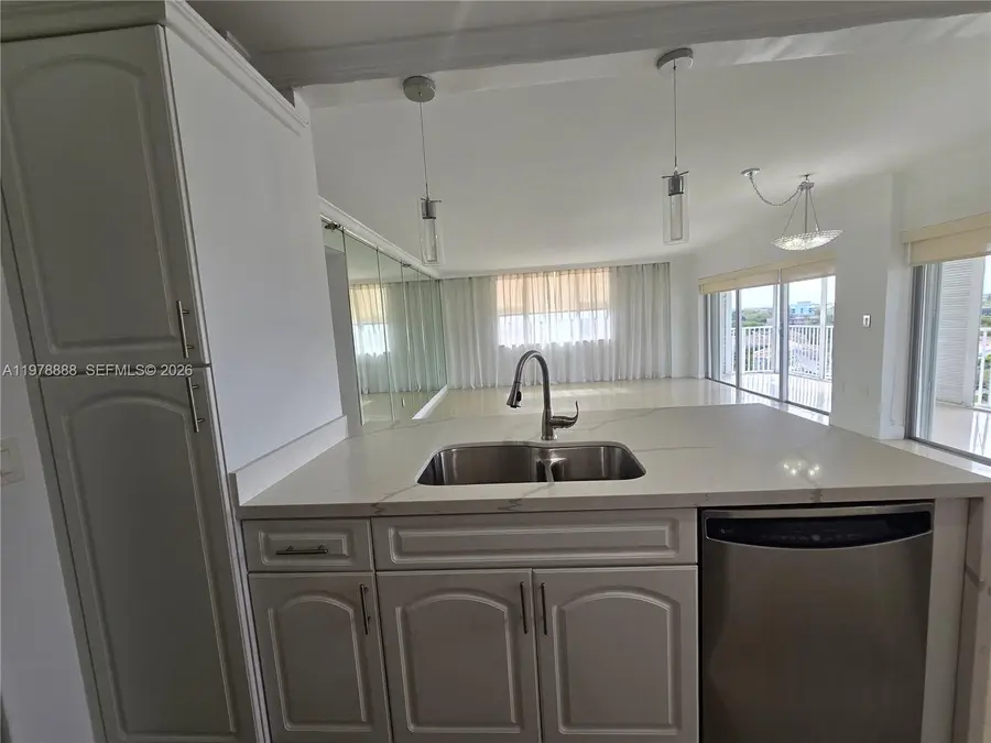 3850 Washington St #816, Hollywood, FL 33021 - #3