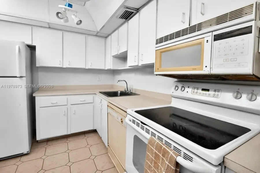 8280 SW 24th St #7104, North Lauderdale, FL 33068 - #3