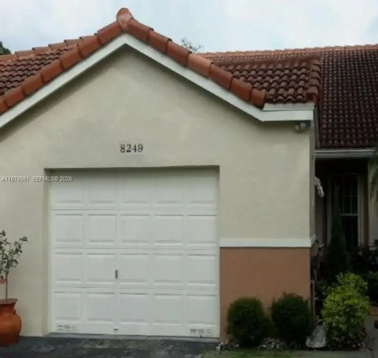8249 NW 70th St, Tamarac, FL 33321 - #1
