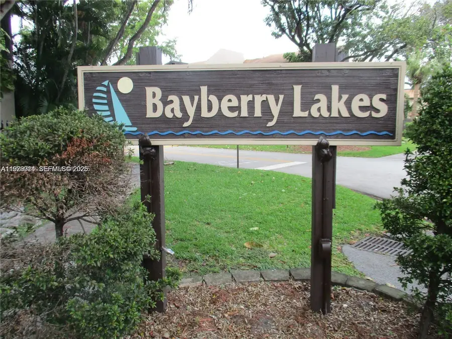 1760 Bayberry Dr, Pembroke Pines, FL 33024 - #2