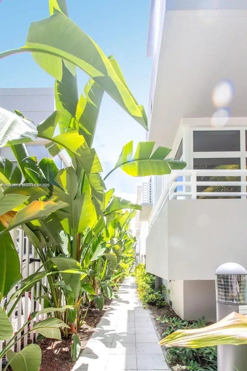 619 Meridian Ave #4, Miami Beach, FL 33139 - #2