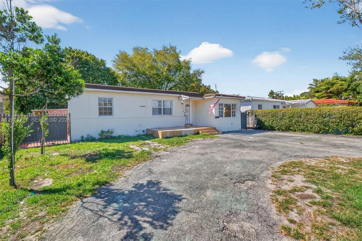 1980 SW 32nd Ave, Miami, FL 33145 - #1