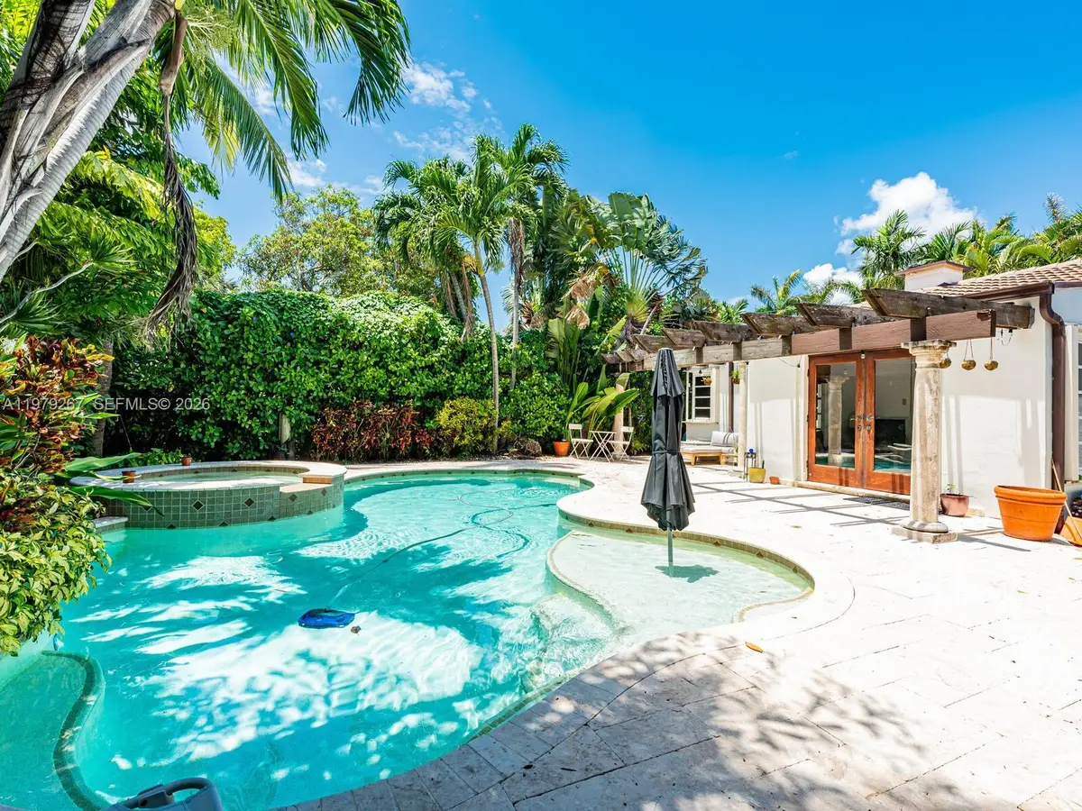 8927 Hawthorne Ave, Surfside, FL 33154 - #1