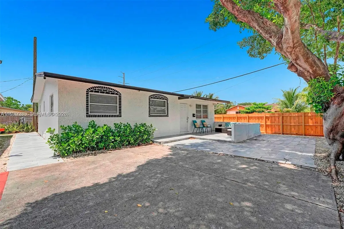 2338 Fillmore St #2A, Hollywood, FL 33020 - #1