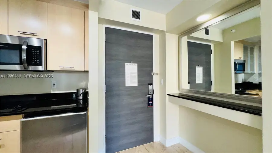 2670 E Sunrise Blvd #615, Fort Lauderdale, FL 33304 - #3