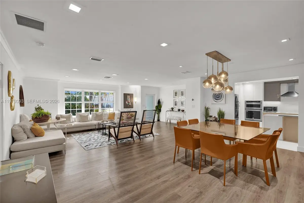 2301 NE 196th St, Miami, FL 33180 - #1