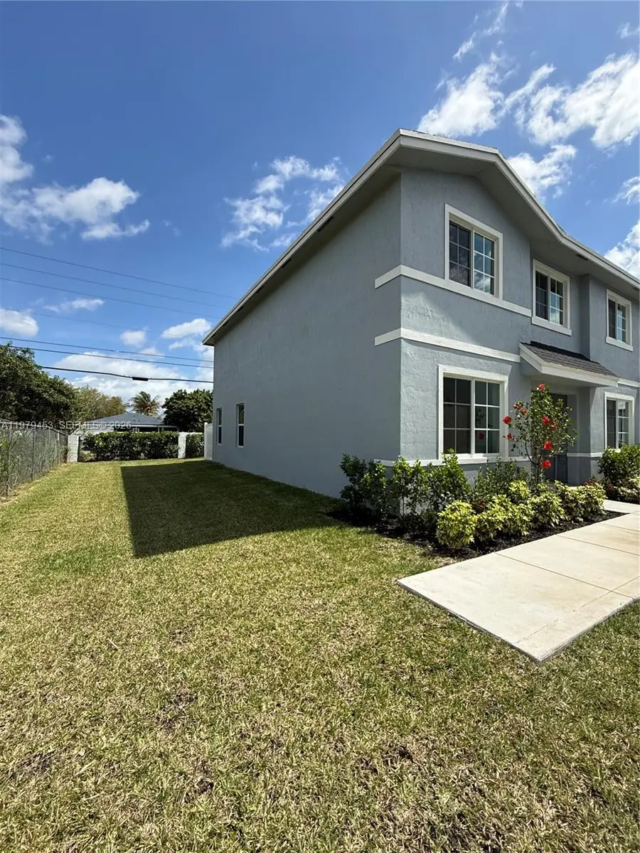 671 NW 10th Ct, Florida City, FL 33034 - #2