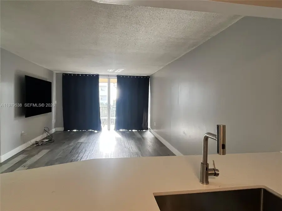 1750 NE 191st St #522-3, Miami, FL 33179 - #2