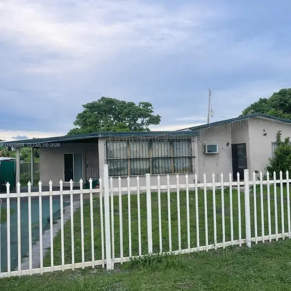 631 Jann Ave, Opa Locka, FL 33054