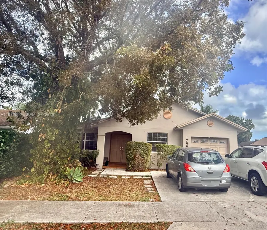 17991 SW 136th Ave, Miami, FL 33177 - #2