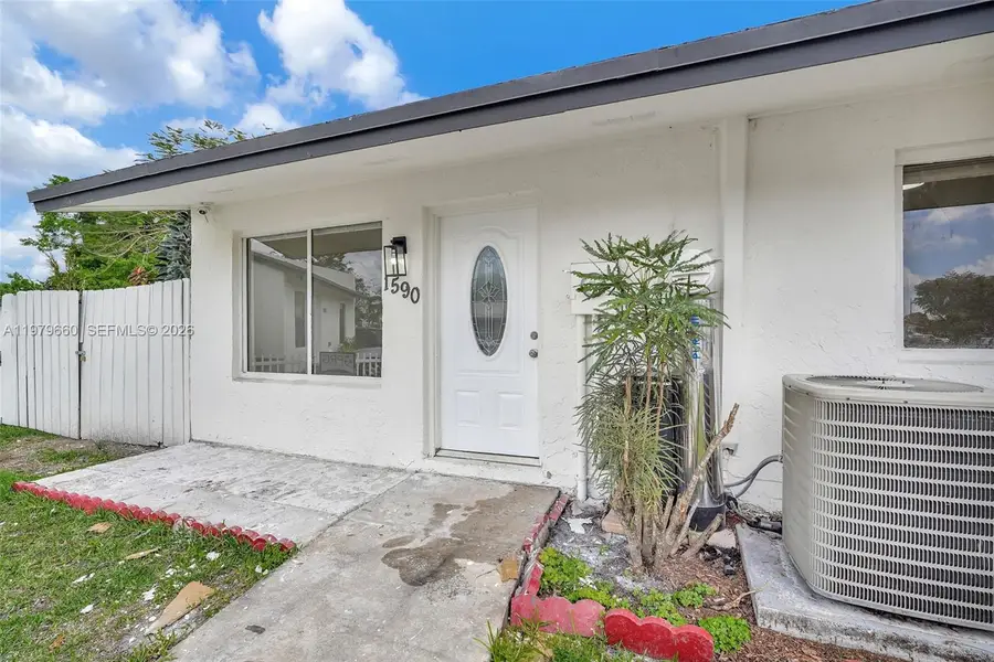 1590 Kia Dr, Homestead, FL 33033 - #2