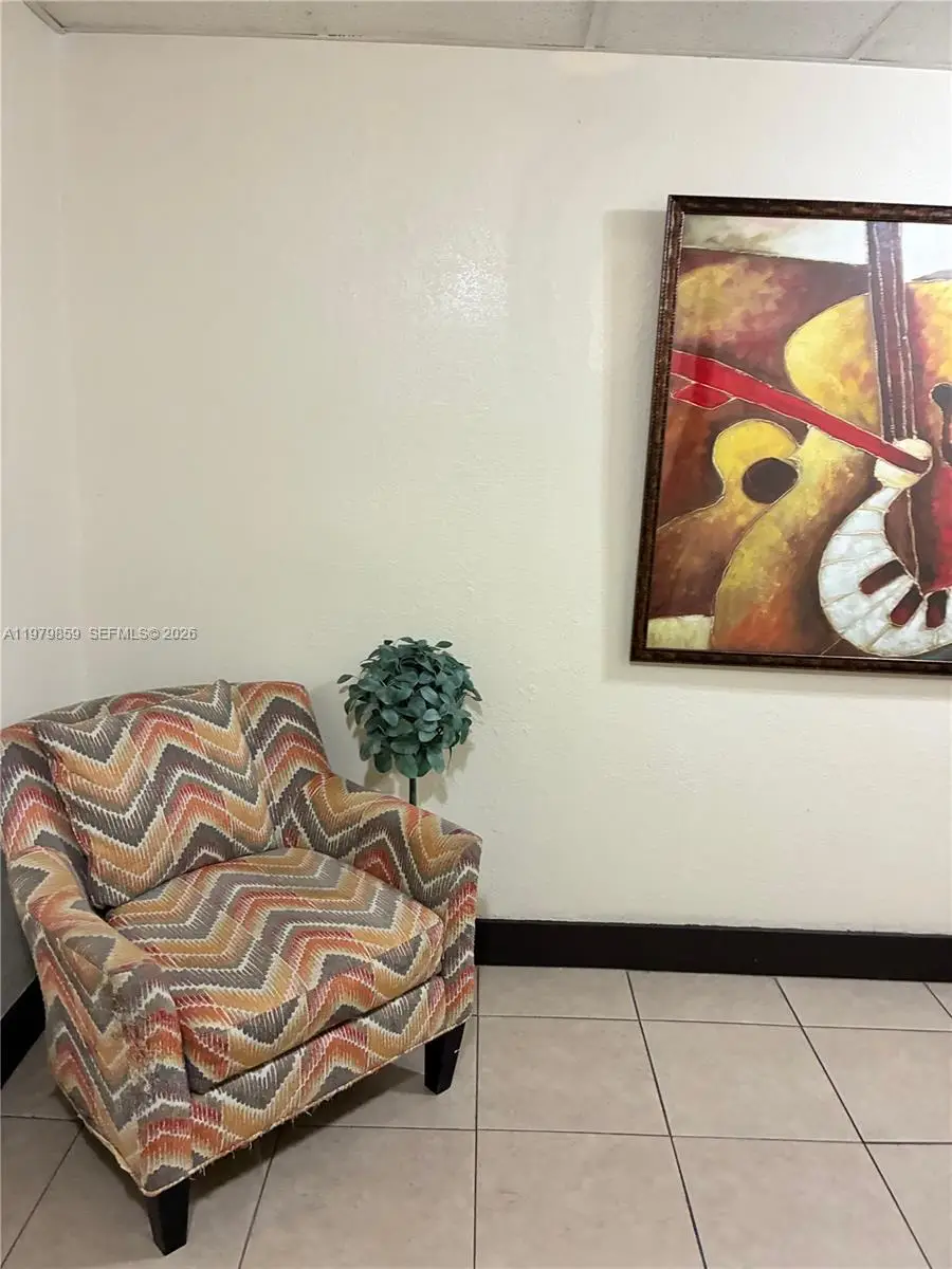 3680 Inverrary Dr #1T, Lauderhill, FL 33319 - #1