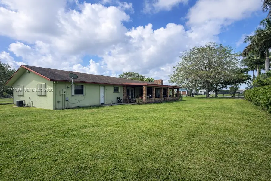 16981 SW 276th St, Homestead, FL 33031 - #2
