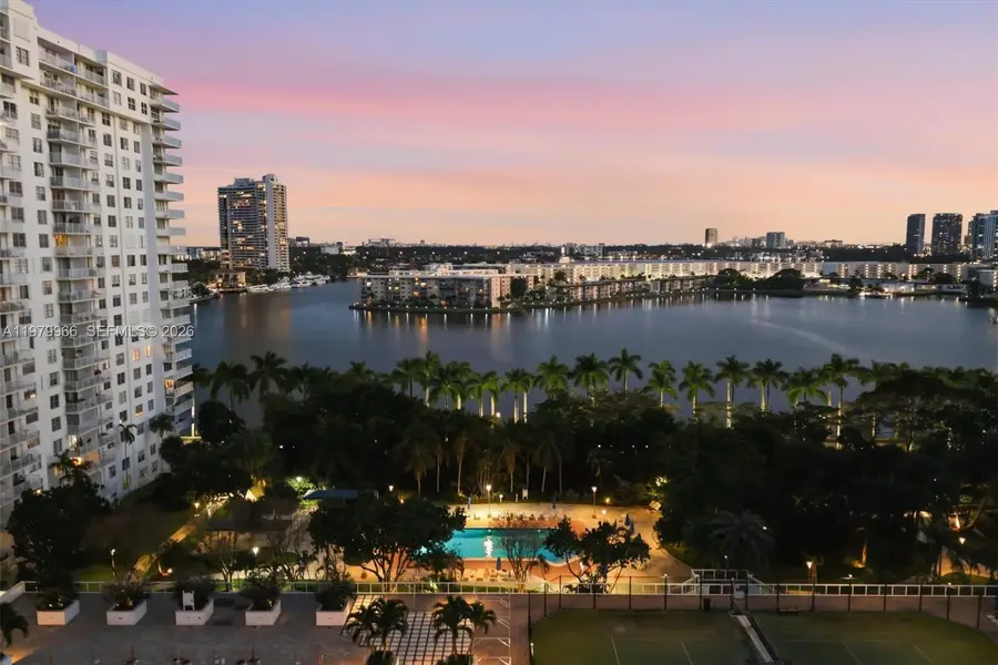 2851 NE 183rd St #1901E, Aventura, FL 33160 - #3