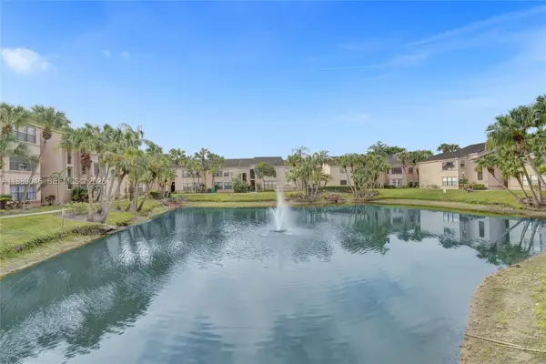 2846 S University Dr #4102, Davie, FL 33328