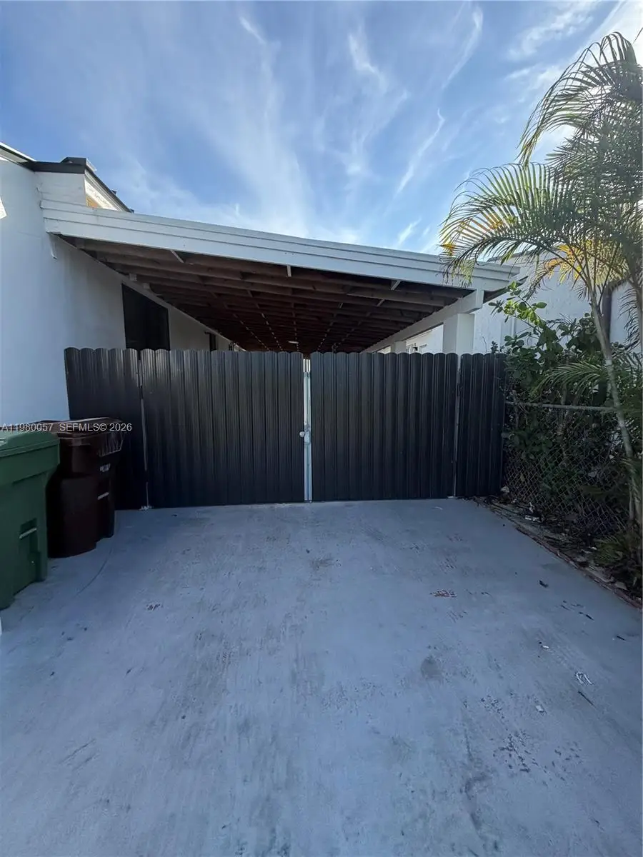 120 E 44th St, Hialeah, FL 33013 - #2