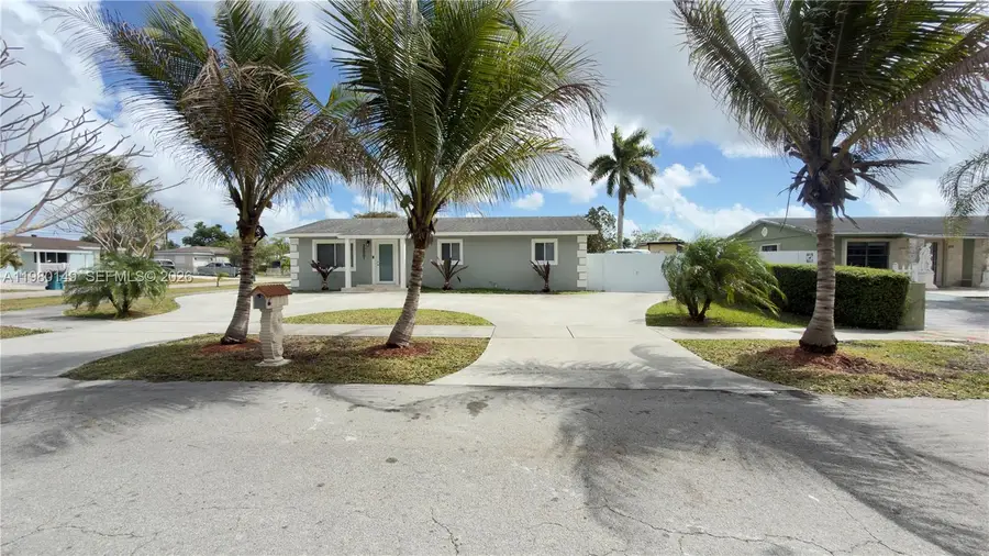 30001 SW 153rd Ave, Homestead, FL 33033 - #2