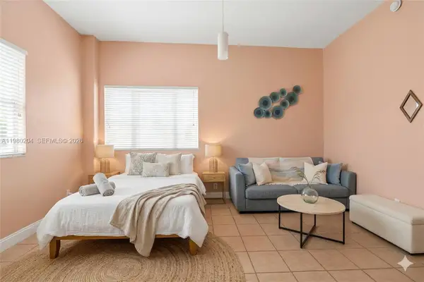 255 W 24th St #107, Miami Beach, FL 33140