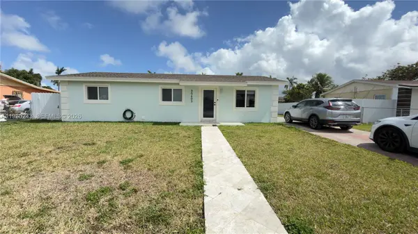 30605 SW 152nd Ct, Homestead, FL 33033