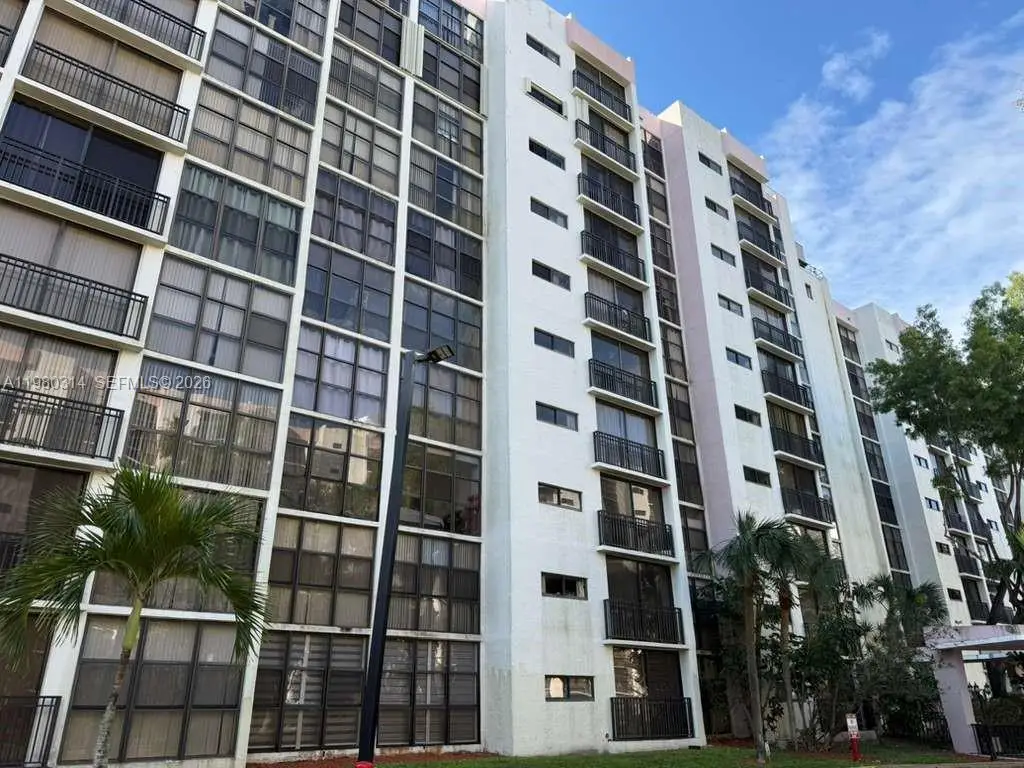 17011 N Bay Rd #709, Sunny Isles Beach, FL 33160 - #1