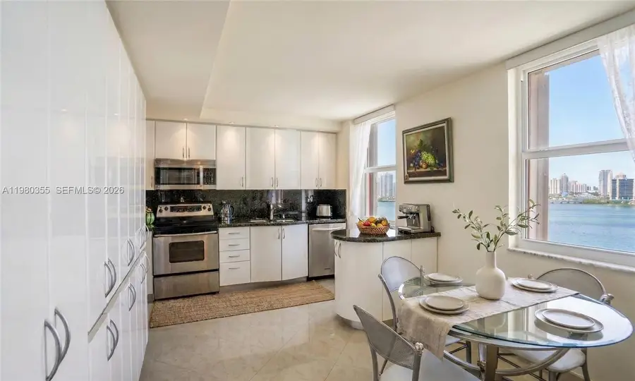 251 174th St #1517, Sunny Isles Beach, FL 33160 - #3