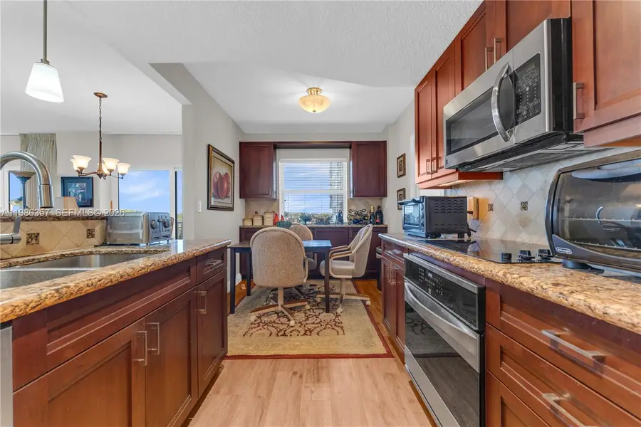 3800 Hillcrest Dr #511, Hollywood, FL 33021 - #2