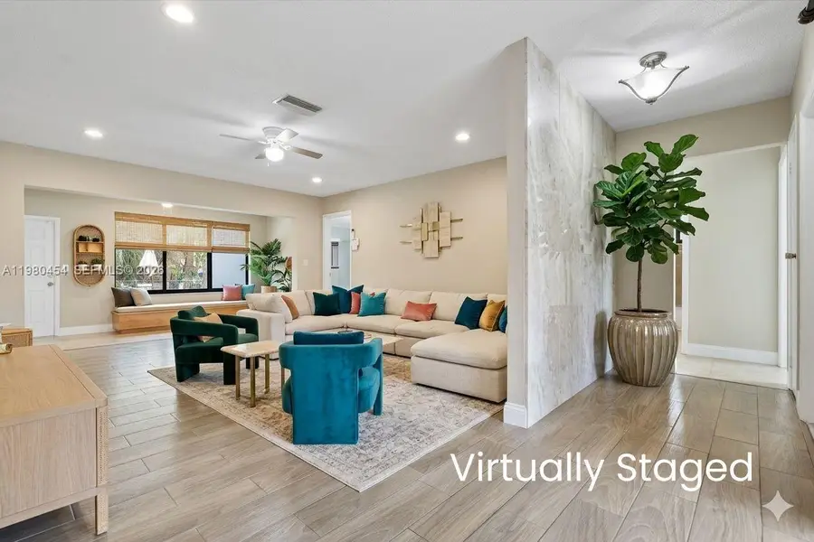 2805 E Lexington Dr, Miramar, FL 33025 - #3