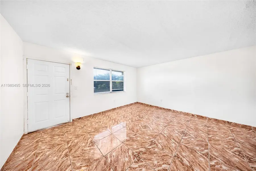 301 NW 177th St #201, Miami Gardens, FL 33169 - #2