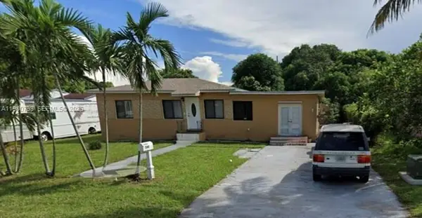 340 NW 147th St, Miami, FL 33168