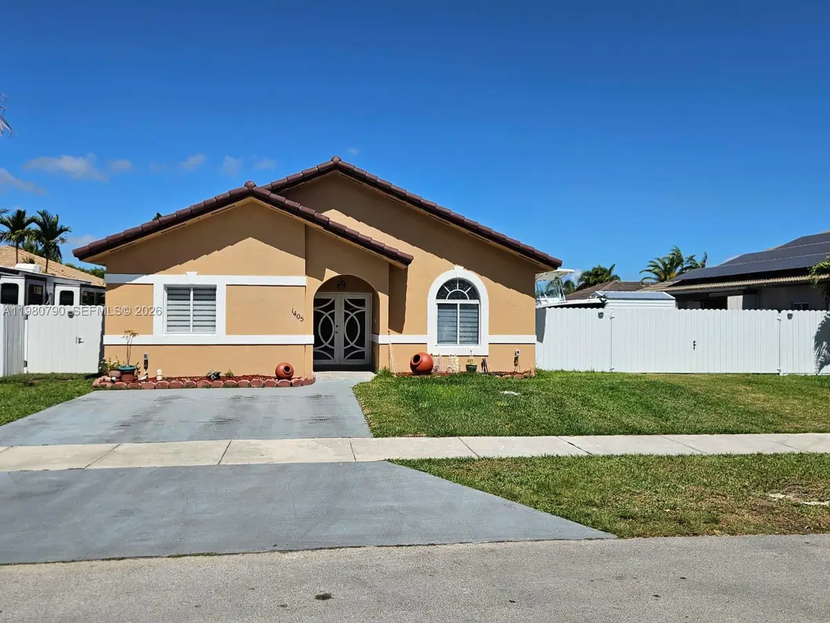 1405 SE 7th St, Homestead, FL 33033 - #1