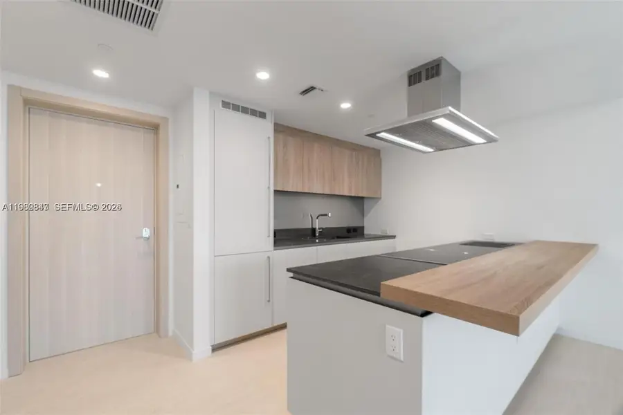 1000 Brickell Plz #3310, Miami, FL 33131 - #3