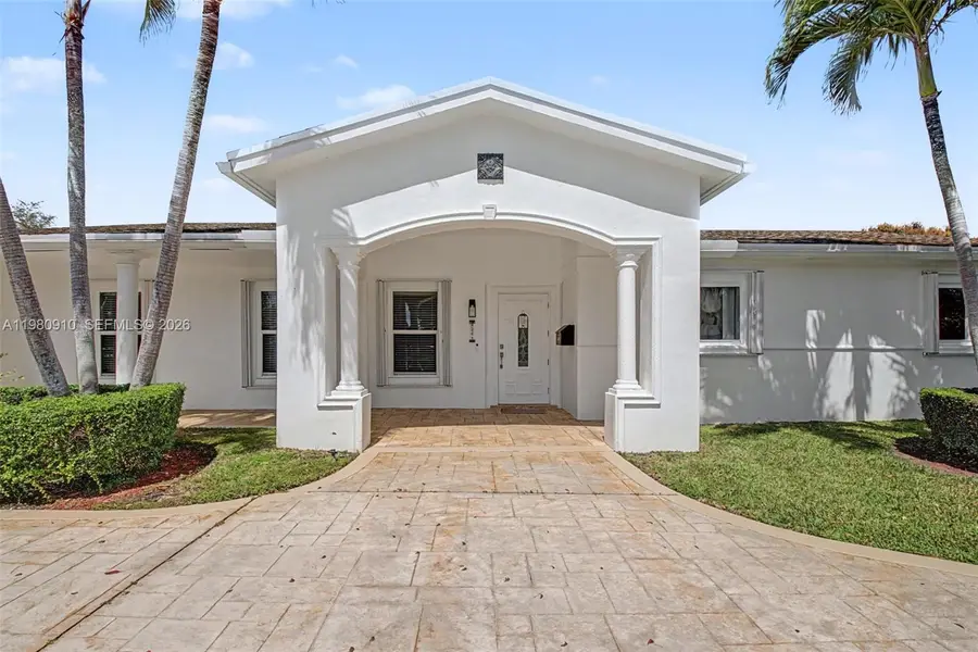 8241 SW 146th St, Palmetto Bay, FL 33158 - #2