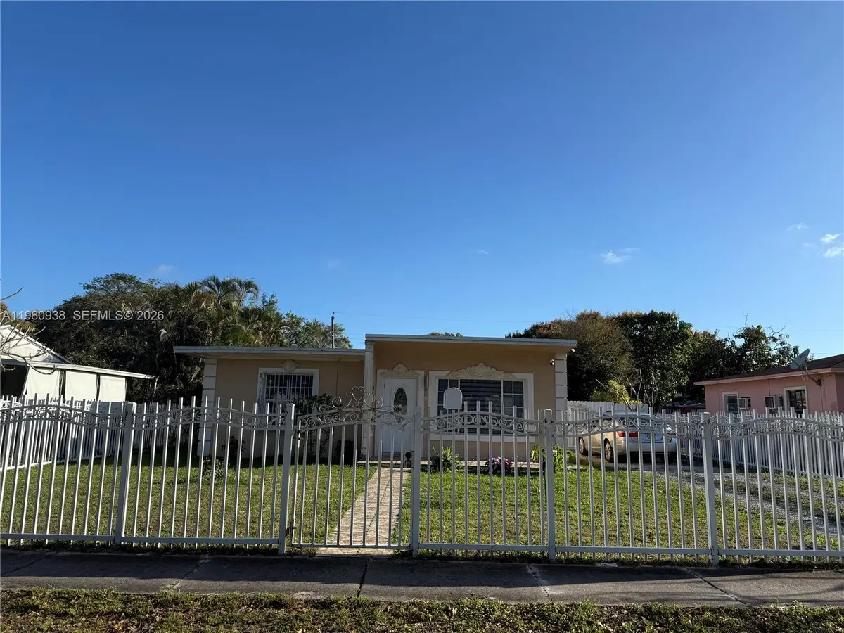 840 NW 130th St, North Miami, FL 33168 - #1