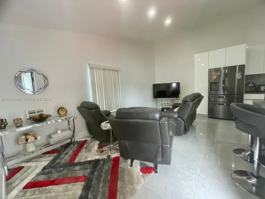 4518 NW 185th St, Miami Gardens, FL 33055 - #2