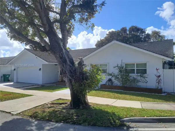 Address Withheld By Seller, Miami, FL 33186