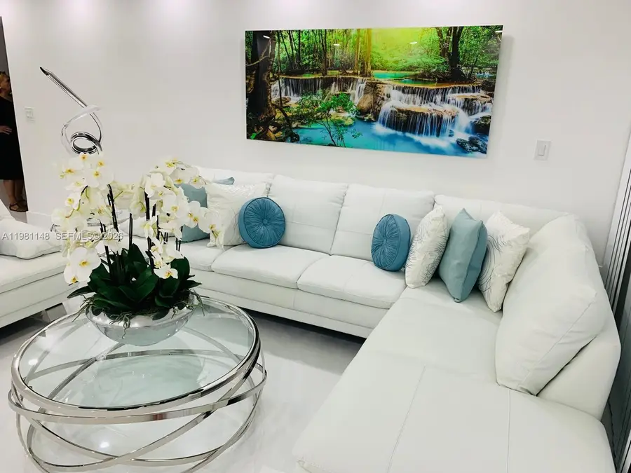 8101 Byron Ave #509, Miami Beach, FL 33141 - #2