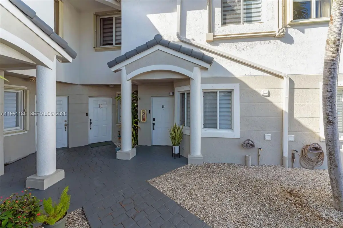 120 SW 109th Ave #18, Sweetwater, FL 33174 - #1