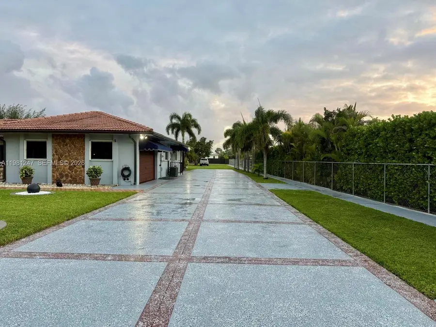 17100 SW 274th St, Homestead, FL 33031 - #2