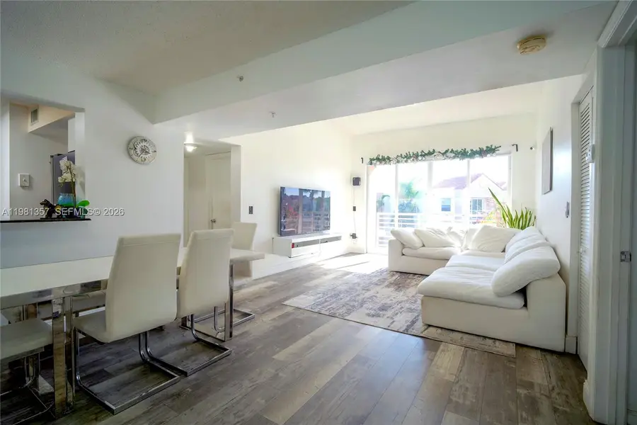 2721 Ocean Club Blvd #303, Hollywood, FL 33019 - #2