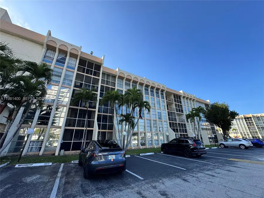 701 Three Islands Blvd #103, Hallandale Beach, FL 33009 - #2