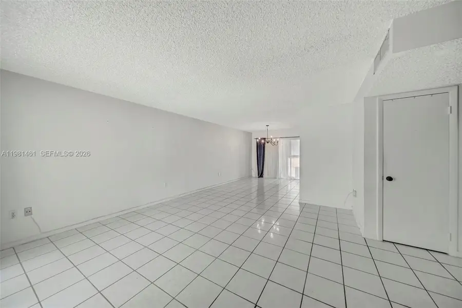 8769 SW 137th Ave, Miami, FL 33183 - #2