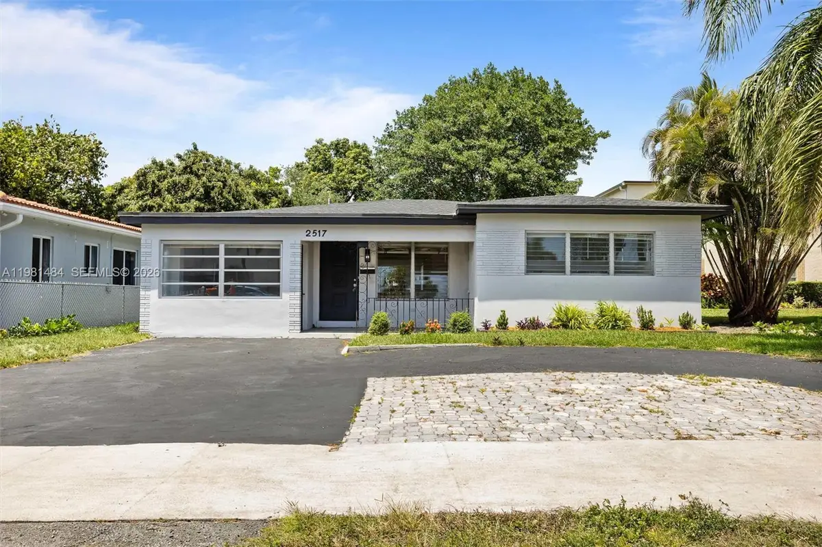 2517 Polk St, Hollywood, FL 33020 - #1