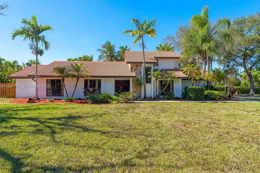 16564 SW 153rd Ct, Miami, FL 33187 - #2