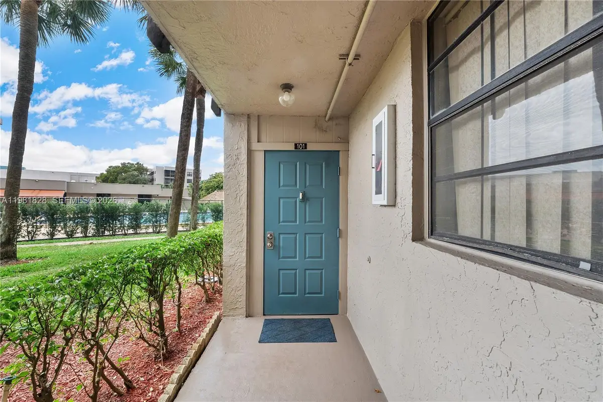 1101 Colony Point Cir #101, Pembroke Pines, FL 33026 - #1