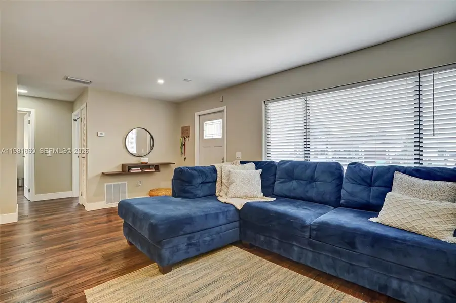 11331 NW 37th St, Sunrise, FL 33323 - #3