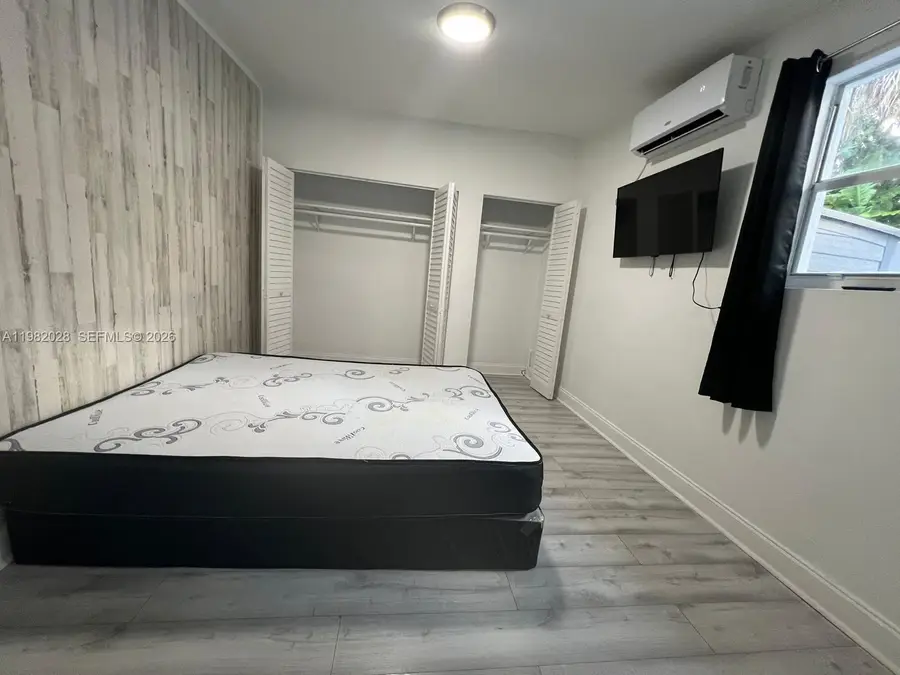 1053 NE 149th St, Miami, FL 33161 - #3