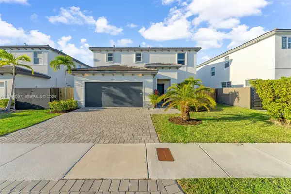 12741 SW 213th Ter, Miami, FL 33177