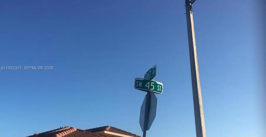 168xx 45th St, Miami, FL 33185 - #2